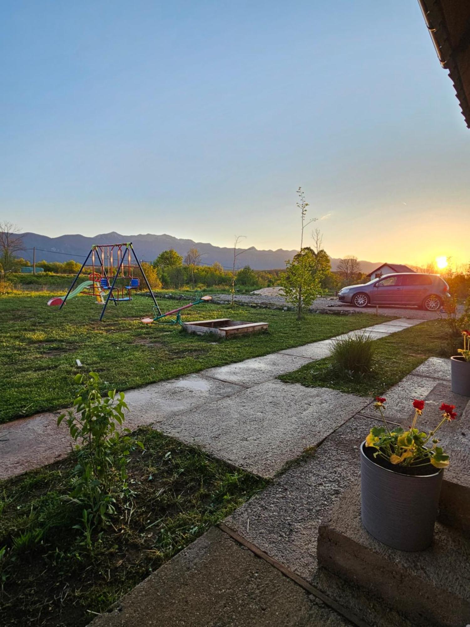Ruralna Kuca Za Odmor Lika Villa Lovinac  Ngoại thất bức ảnh
