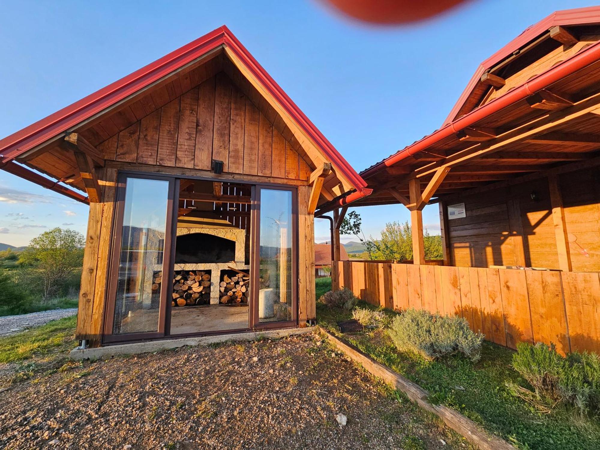 Ruralna Kuca Za Odmor Lika Villa Lovinac  Ngoại thất bức ảnh