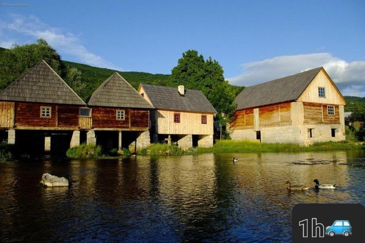 Ruralna Kuca Za Odmor Lika Villa Lovinac  Ngoại thất bức ảnh